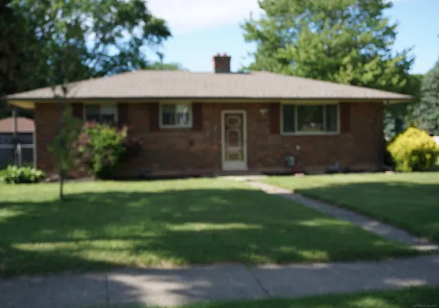 Homes for sale in Clinton Township, MI | 21671 N Nunneley Rd, Clinton Township, MI 48036 | MLS# 50212203