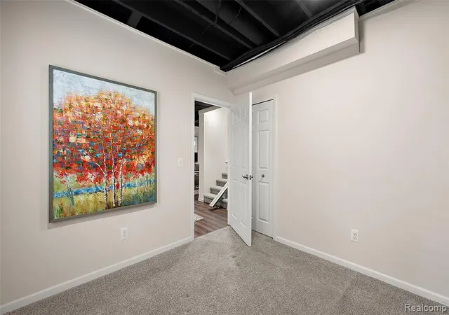 2nd image of 3045 Bridgewater Rd, Auburn Hills, MI 48326