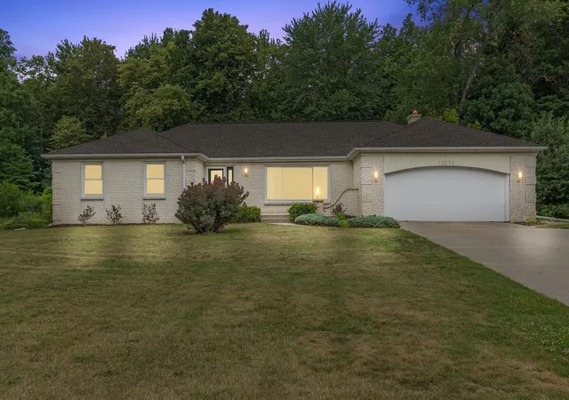 Homes for sale in Grand Rapids, MI | 13885 Windemere Dr, Grand Rapids, MI 49534 | MLS# 70543791