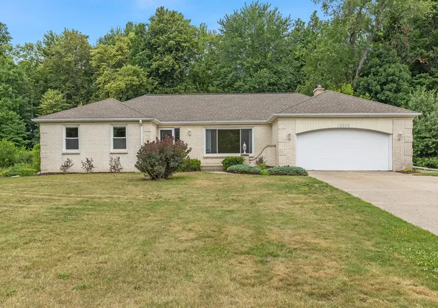 Homes for sale in Grand Rapids, MI | 13885 Windemere Dr, Grand Rapids, MI 49534 | MLS# 70543791