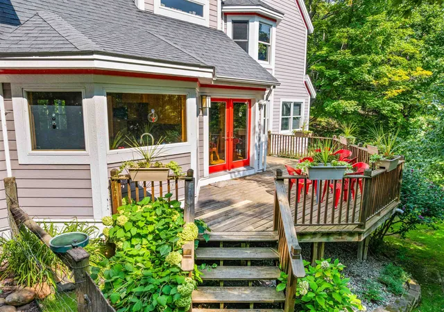 Photo 3 of House for sale at 10552 S Craig Rd, Traverse City, MI 49686 | MLS# 80073043 | Listing updated on 2026-09-26
