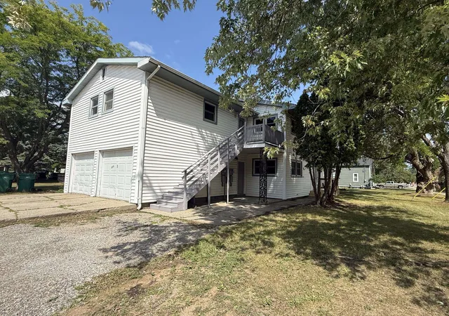 Photo 1 of Sale Pending at 810 W 1st Street, Gladwin, MI 48624 | MLS# 50216915 | Listing updated on 2026-09-25