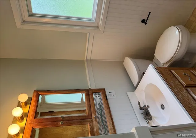 22nd image of 1285 W Oregon St, Lapeer, MI 48446 | MLS# 61017039