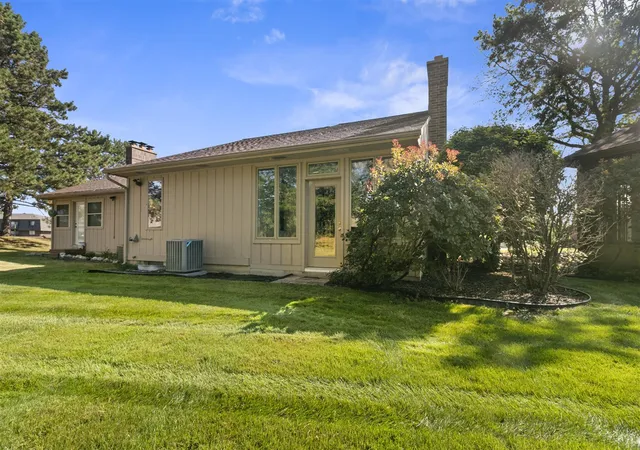 Photo 3 of Sale Pending at 4217 Walnut Hills Ln, Grand Rapids, MI 49512 | MLS# 70549103 | Listing updated on 2026-09-01