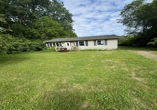 Photo 1 of Single family home for sale at 14300 Tuttlehill, Milan, MI 48160 | MLS# 70475361 | Listing updated on 2025-10-13