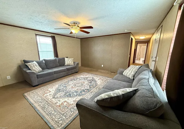 4th image of 4539 Carlton Rd, Sterling Heights, MI 48310 | MLS# 50213293