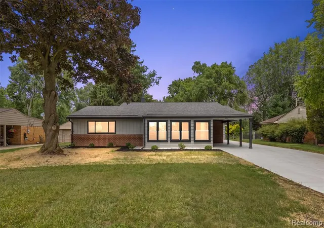 1st image of 2486 Lafay Dr, West Bloomfield, MI 48324 1743 | MLS# 61006572