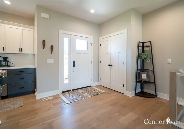 image of 3758 Jason Ridge Ln, Grand Rapids, MI 49534 | MLS# 70536187
