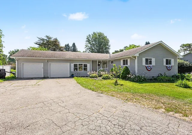 Photo 1 of Sale Pending at 12933 Gera Rd, Birch Run, MI 48415 | MLS# 50214936 | Listing updated on 2026-08-21