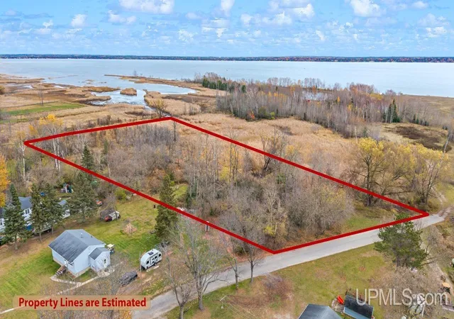 Homes for sale in Gladstone, MI | Tbd 235 Rd, Gladstone, MI 49837 | MLS# 50194822