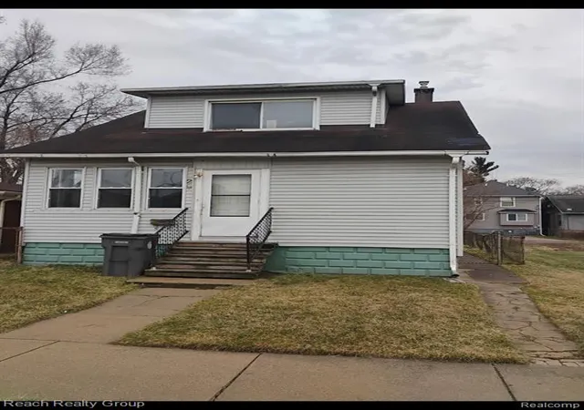 Homes for sale in Ecorse, MI | 29 Union St, Ecorse, MI 48229 | MLS# 60985409