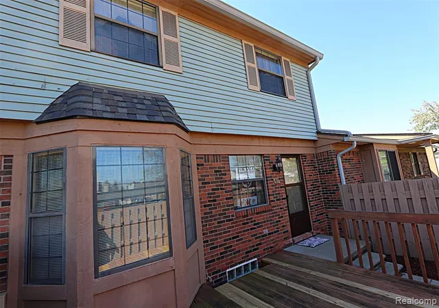 Homes for sale in Canton, MI | 2131 Vine Way Dr #97, Canton, MI 48188 | MLS# 60986828