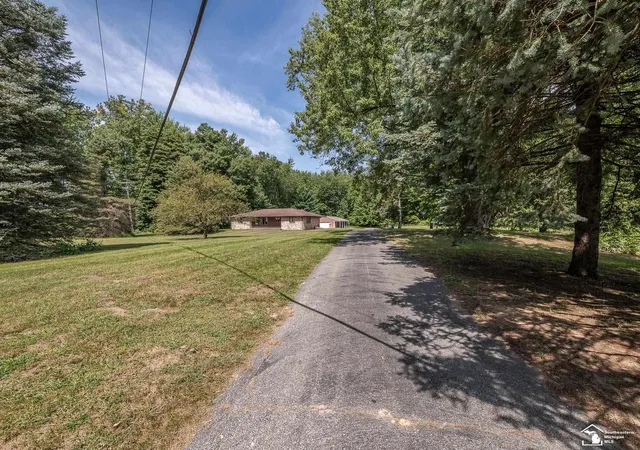 Single family home for sale at 13300 Ida West Rd #2 homes 1 pole barn/GARAGE & old cottage house, Petersburg, MI 49270 | MLS# 50220269