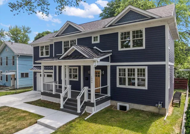 Photo 3 of Single family home for sale at 1006 Granger Ave, Ann Arbor, MI 48104 | MLS# 70482979 | Listing updated on 2025-11-19
