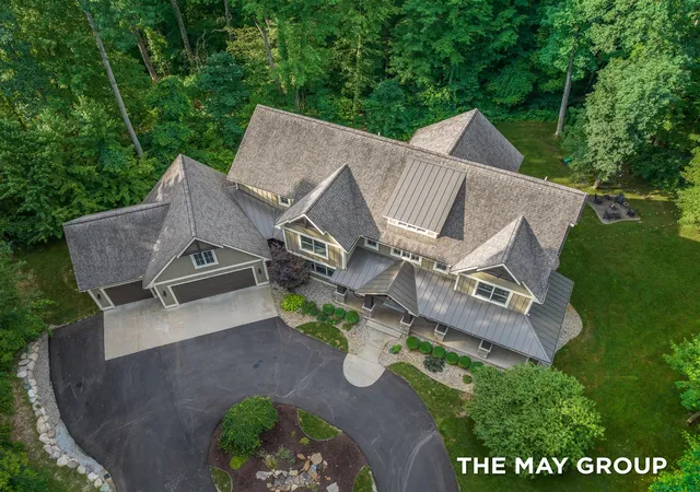 Photo 3 of Mansion for sale at 5354 Pinnacle Point Dr, Ada, MI 49301 | MLS# 70546090 | Listing updated on 2026-08-17