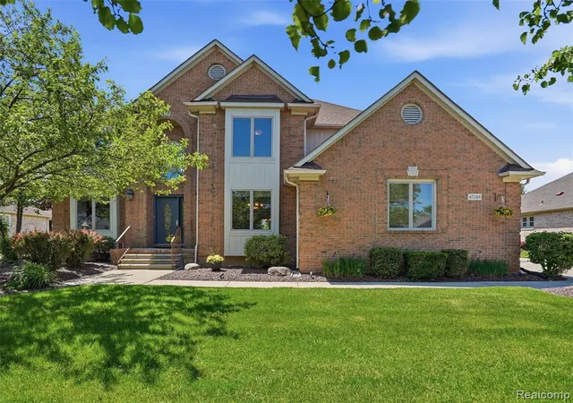 Photo 1 of Single Family Residence at 47289 Robins Nest Dr, Shelby Township, MI 48315 | MLS# 60997686 |  | Sold on 2026-07-01