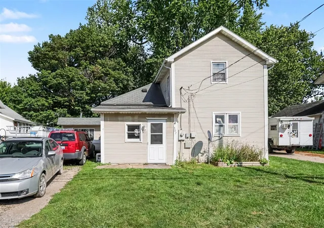 Photo 1 of Single family home for sale at 507 S Main St, Reading, MI 49274 | MLS# 70555688 | Listing updated on 2026-08-31