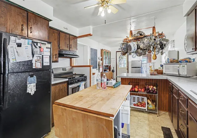 Photo 4 of Single family home for sale at 507 S Main St, Reading, MI 49274 | MLS# 70555688 | Listing updated on 2026-08-31