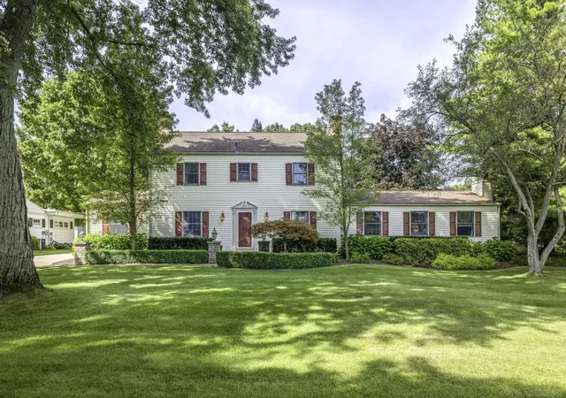 1st image of 4333 Gratiot Ave, Fort Gratiot, MI 48059 | MLS# 50219463