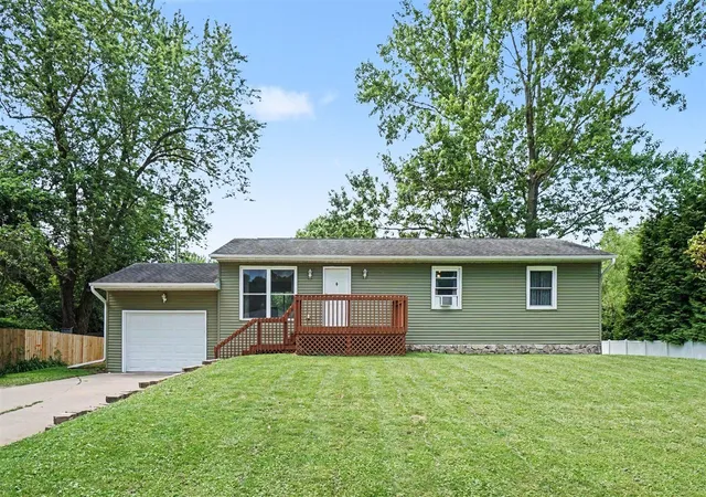 Homes for sale in East Leroy, MI | 3336 Dexter Dr, East Leroy, MI 49051 | MLS# 70544092