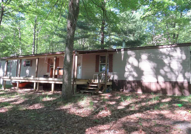 Photo 1 of Single family home for sale at 126 W Ridge Cir, Le Roy, MI 49655 | MLS# 80071289 | Listing updated on 2026-07-29