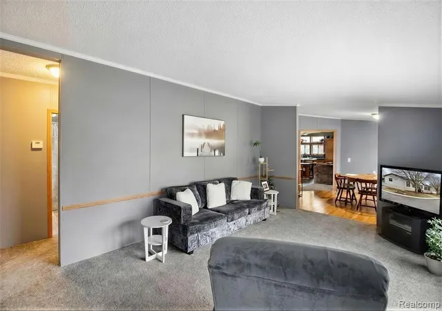 5th image of 2351 Hiddenview Dr, Newport, MI 48166 | MLS# 60971210
