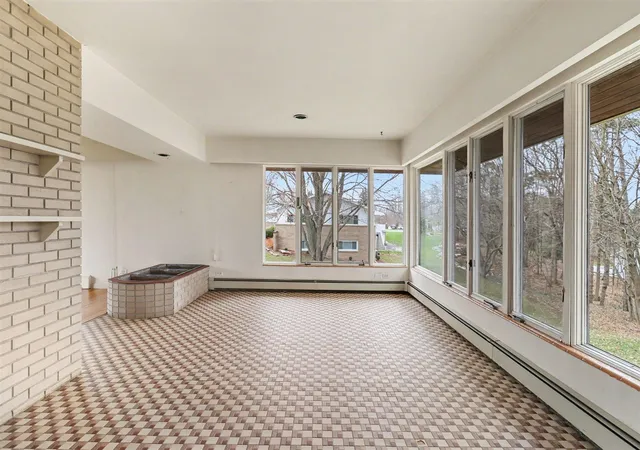 2nd image of 811 Winter Ave, Big Rapids, MI 49307 | MLS# 70523292