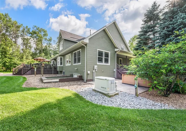 Photo 3 of Single family home for sale at 6299 W Falmouth Rd, Mc Bain, MI 49657 | MLS# 70542989 | Listing updated on 2026-08-31