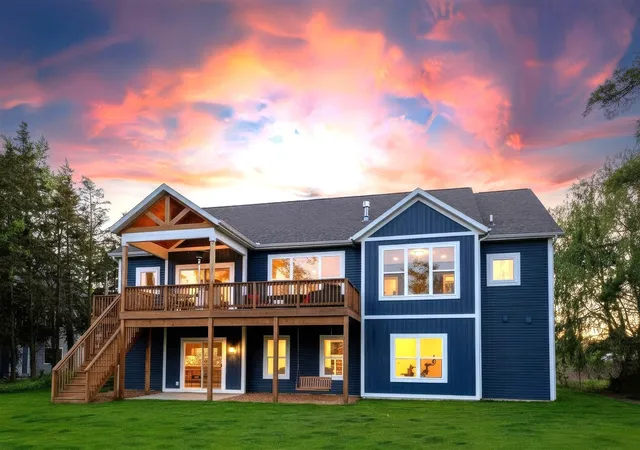 Photo 1 of Sale Pending at 17940 Cove St, Spring Lake, MI 49456 | MLS# 70555431 | Listing updated on 2026-08-31