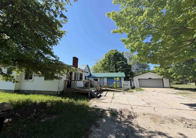 Homes for sale in Rapid City, MI | 9359 Valley Road, Nw, Rapid City, MI 49676 | MLS# 80069785