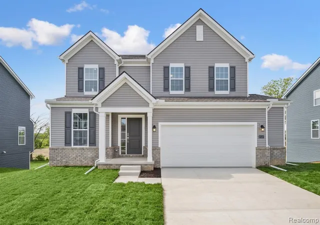 Photo 1 of Single family home for sale at 27137 Silo Dr, Saline, MI 48176 | MLS# 61000917 | Listing updated on 2026-09-12