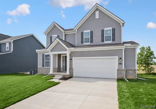 Photo 2 of Single family home for sale at 27137 Silo Dr, Saline, MI 48176 | MLS# 61000917 | Listing updated on 2026-09-12