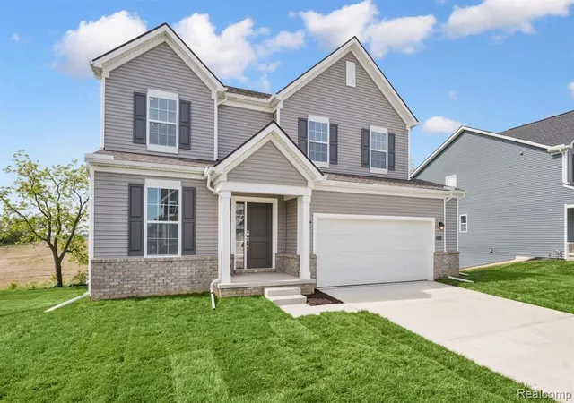 Photo 3 of Single family home for sale at 27137 Silo Dr, Saline, MI 48176 | MLS# 61000917 | Listing updated on 2026-09-12