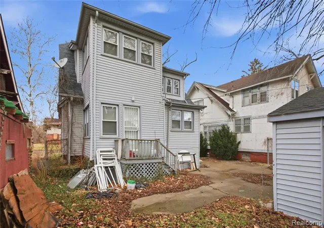Homes for sale in Highland Park, MI | 229 Eason St, Highland Park, MI 48203 | MLS# 60986312