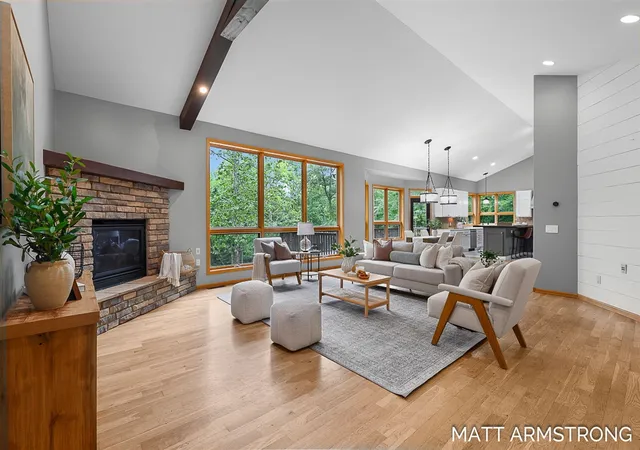 4th image of 2135 Hilltop View Dr, Dorr, MI 49323 | MLS# 70537639