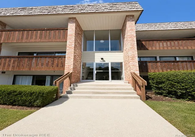 1st image of 1325 S Maple Rd #301, Ann Arbor, MI 48103 | MLS# 61016586