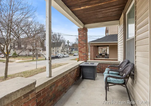 Homes for sale in Grand Rapids, MI | 727 Union Ave, Grand Rapids, MI 49503 | MLS# 70521956