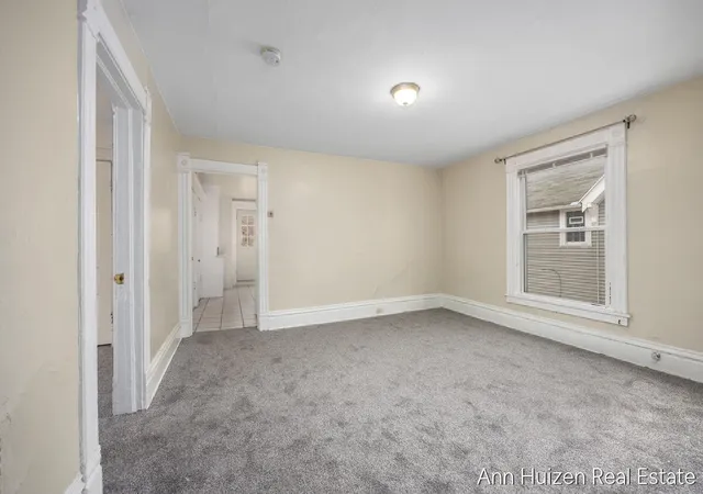 Homes for sale in Grand Rapids, MI | 727 Union Ave, Grand Rapids, MI 49503 | MLS# 70521956