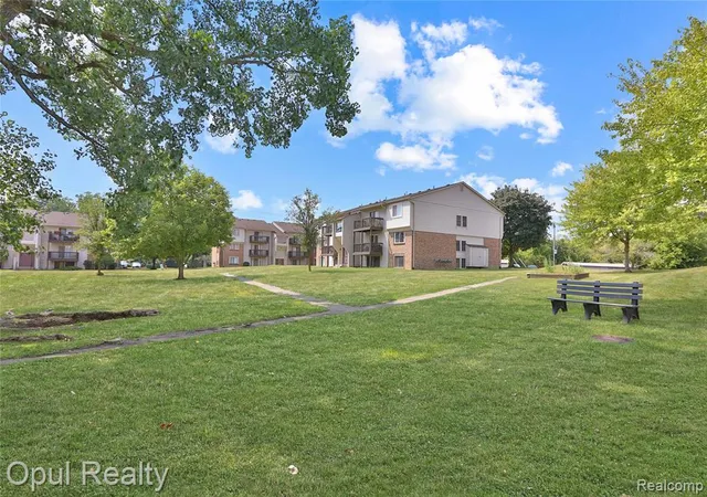 Photo 17 of Sale Pending at 30052 W 12 Mile Rd #68, Farmington Hills, MI 48334 | MLS# 61020150 | Listing updated on 2026-08-31