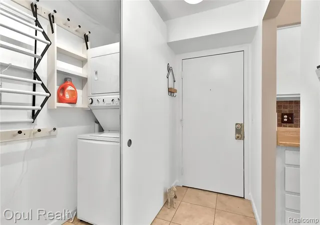 Photo 5 of Sale Pending at 30052 W 12 Mile Rd #68, Farmington Hills, MI 48334 | MLS# 61020150 | Listing updated on 2026-08-31