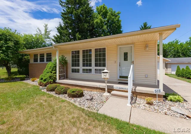 Homes for sale in Tecumseh, MI | 515 Nokomis St, Tecumseh, MI 49286 | MLS# 50213425
