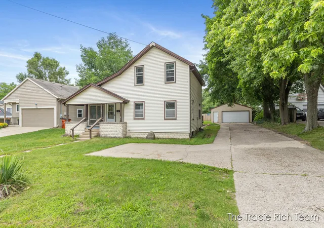 Photo 1 of Single family home for sale at 227 E Division St, Rockford, MI 49341 | MLS# 70542270 | Listing updated on 2026-08-10