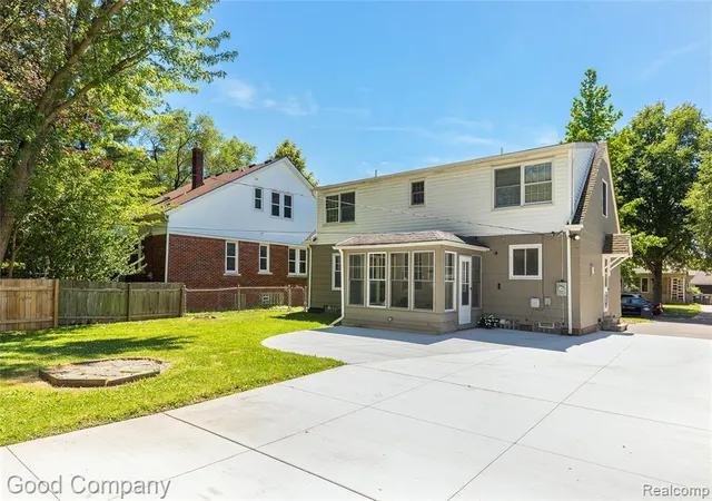 Homes for sale in Grosse Pointe, MI | 880 Notre Dame St, Grosse Pointe, MI 48230 | MLS# 61006082