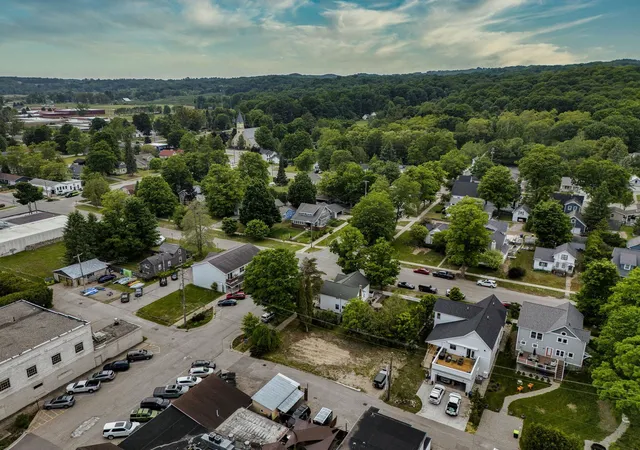 Homes for sale in Suttons Bay, MI | 112 W Madison Ave, Suttons Bay, MI 49682 | MLS# 80067591