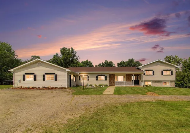 Photo 2 of Single family home for sale at 13250 Taylor Rd, Brooklyn, MI 49230 | MLS# 70554220 | Listing updated on 2026-09-14