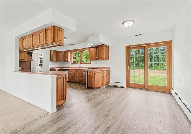 Photo 4 of Single family home for sale at 13250 Taylor Rd, Brooklyn, MI 49230 | MLS# 70554220 | Listing updated on 2026-09-14