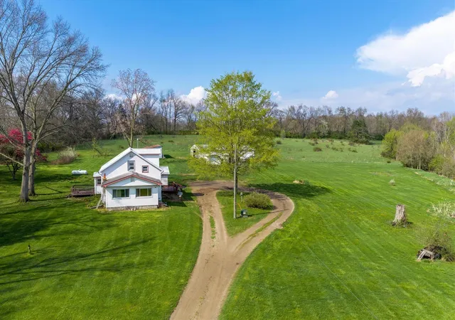 Homes for sale in Cassopolis, MI | 23476 Jefferson Center St, Cassopolis, MI 49031 | MLS# 70526101