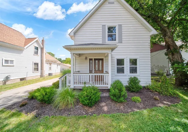 1st image of 1407 Merriman St, Jackson, MI 49203 | MLS# 70550433