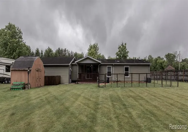Homes for sale in Mount Morris, MI | 7280 N Bray Rd, Mount Morris, MI 48458 | MLS# 61002338