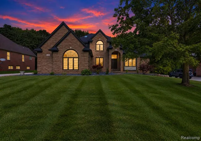 Photo 2 of Single family home for sale at 4509 Peppermill Ln, Lake Orion, MI 48359 2071 | MLS# 61024939 | Listing updated on 2026-09-16